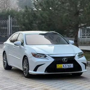 Lexus ES series, 2013