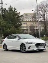 Hyundai Avante, 2017-3