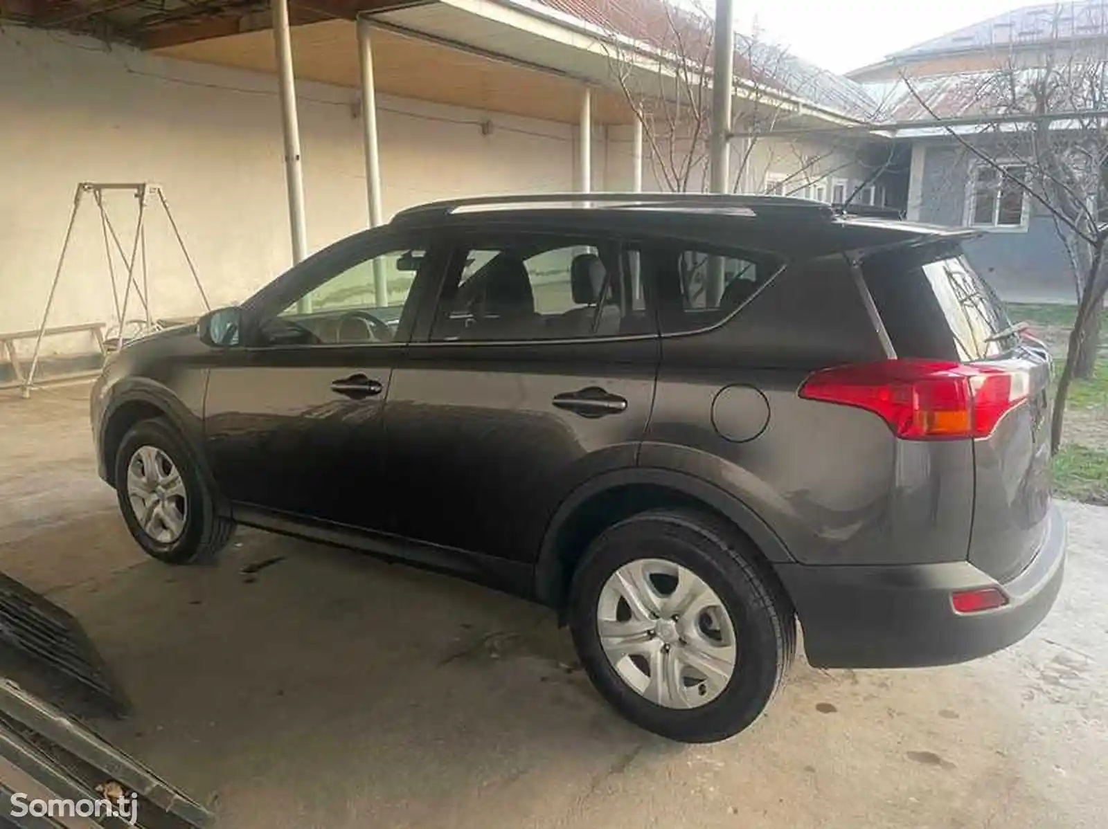 Toyota RAV 4, 2015-4