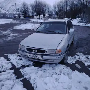 Opel Astra F, 1992