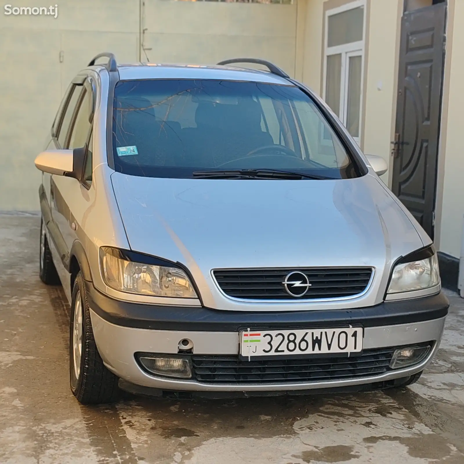 Opel Zafira, 2000-1