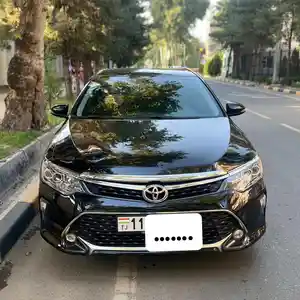 Toyota Camry, 2017