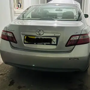 Toyota Camry, 2009