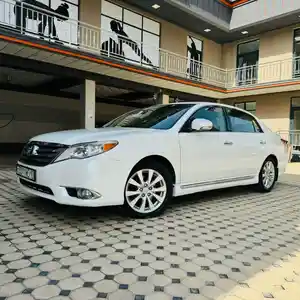 Toyota Avalon, 2011