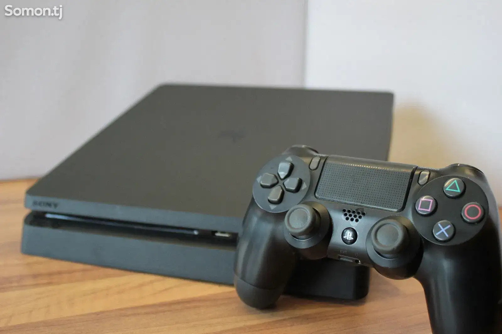 Игровая приставка Sony PlayStation 4 Slim 9.00-1