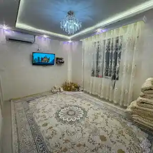 2-комн. квартира, 4 этаж, 40 м², Фирдавси