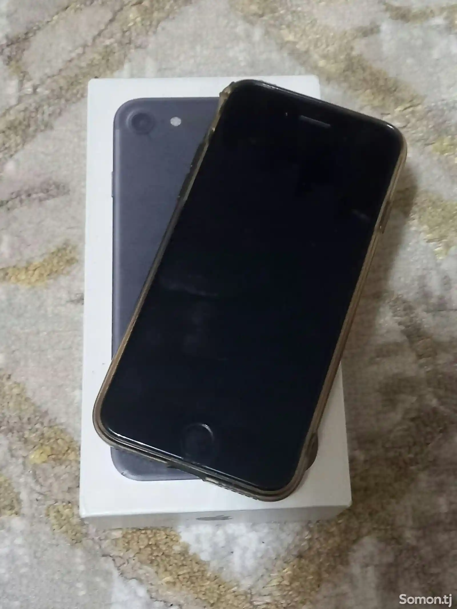 Apple iPhone 7, 32 gb-1