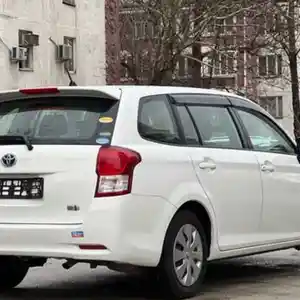 Не тонированные стекла для Toyota Fielder 2013-2016