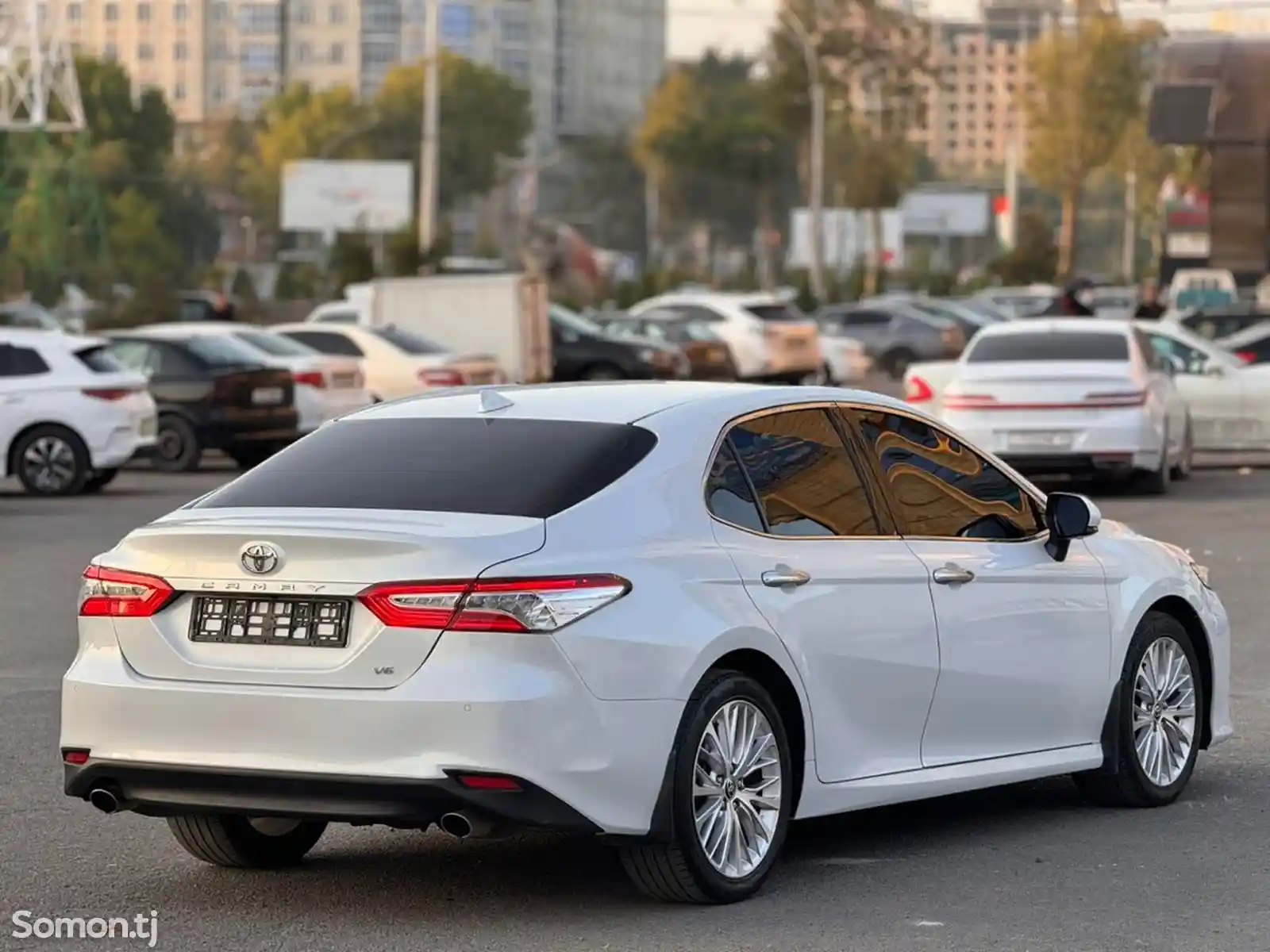 Toyota Camry, 2020-6