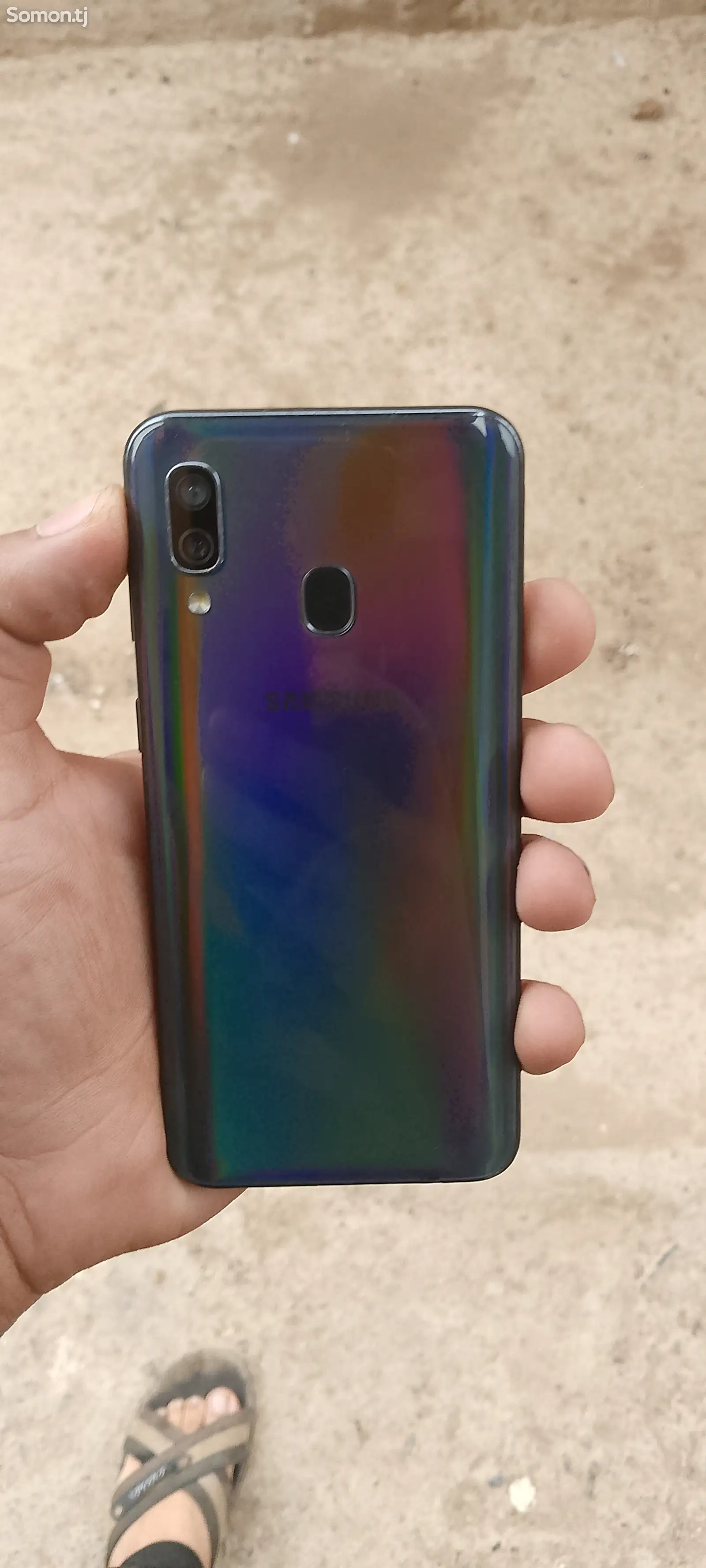 Samsung Galaxy A40-1