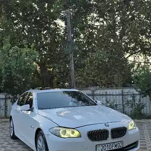 BMW 5 series, 2011