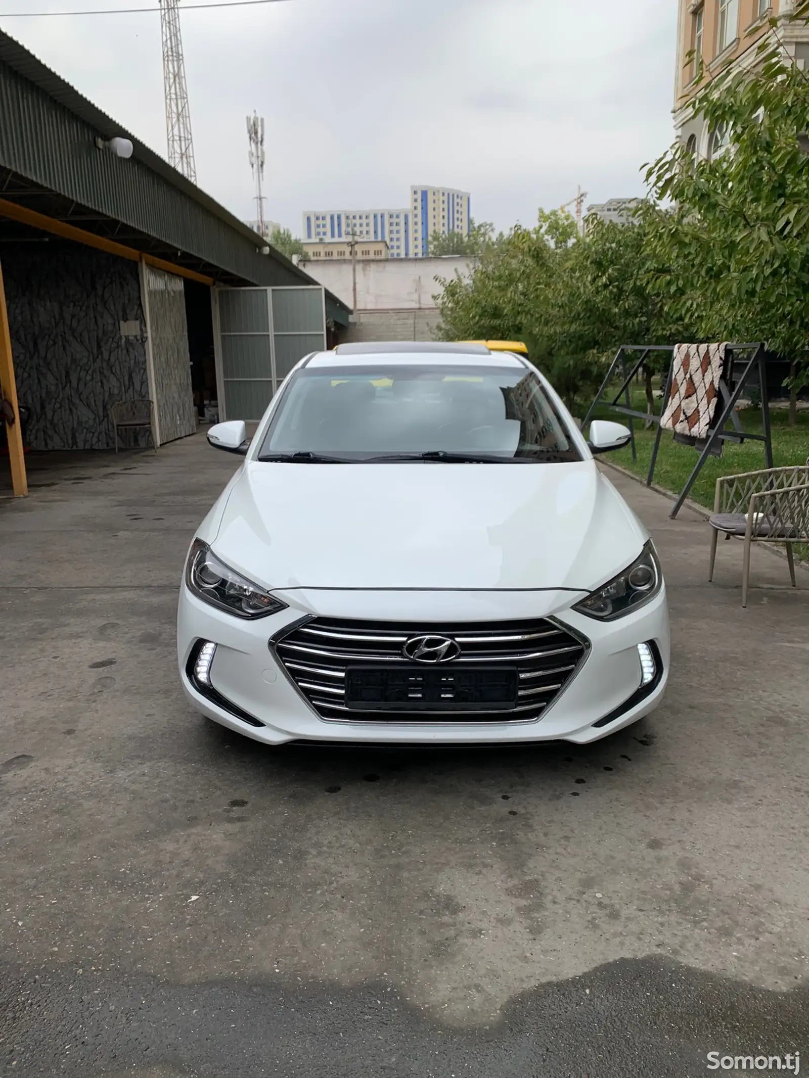 Hyundai Elantra, 2017-3