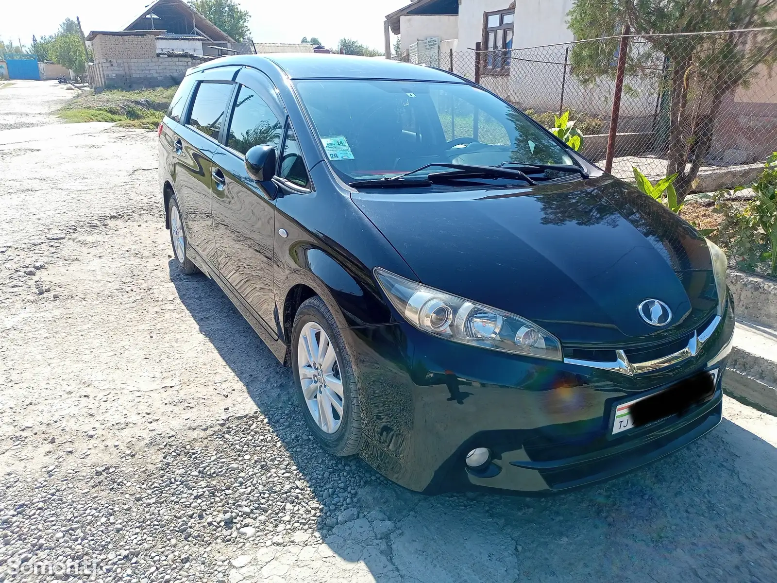 Toyota Wish, 2012-4