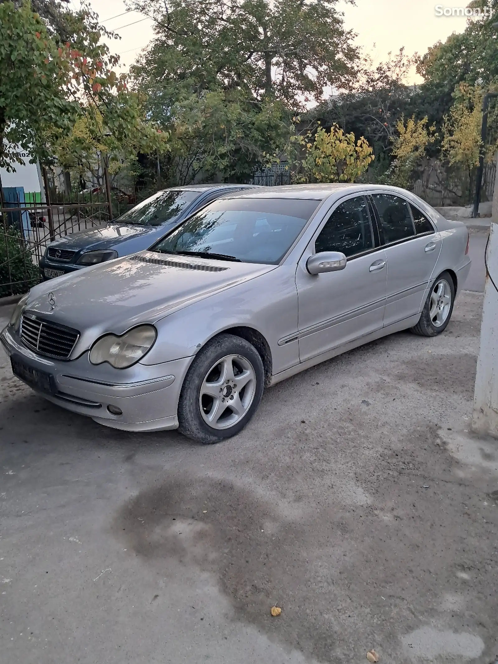 Mercedes-Benz C class, 2002-5