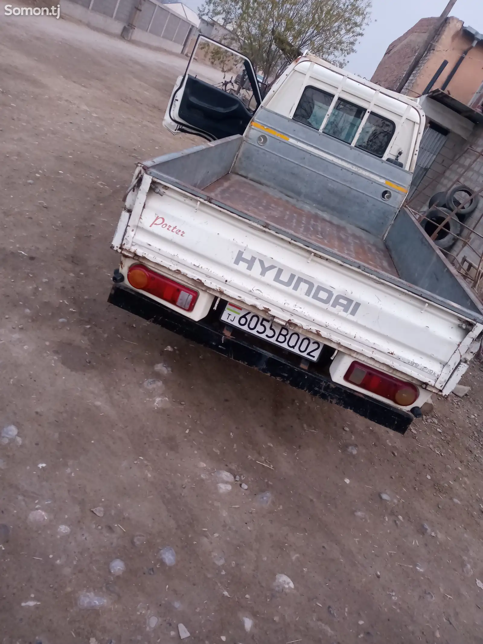 Бортовой автомобиль Hyundai Porter, 2000-1