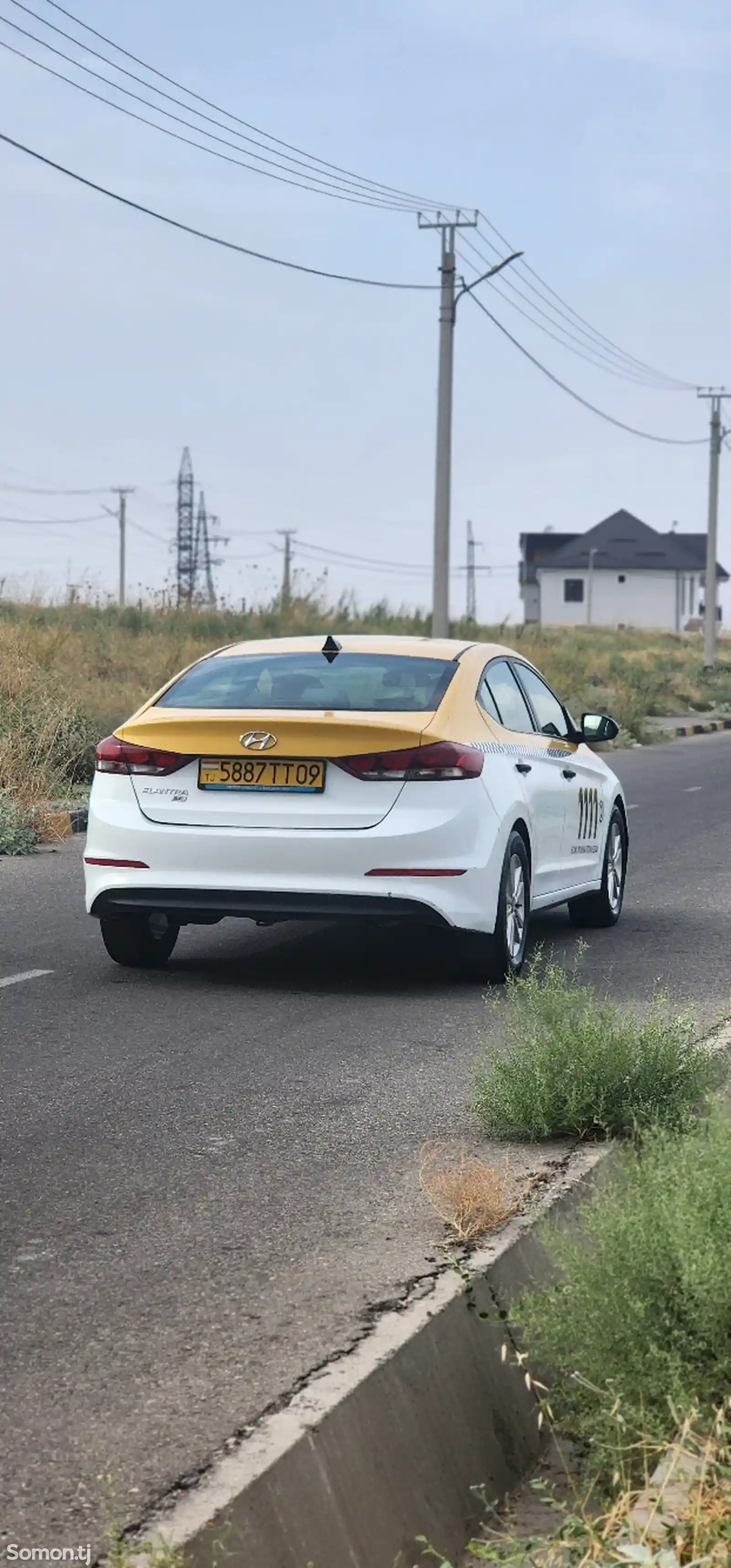 Hyundai Elantra, 2017-3