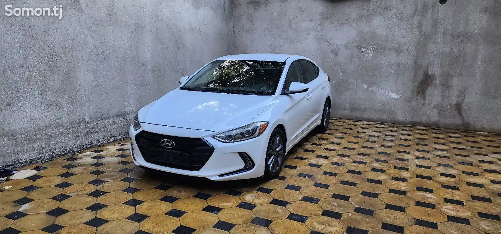 Hyundai Elantra, 2016-1