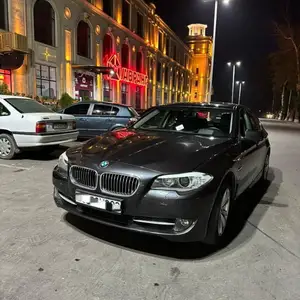 BMW 5 series, 2011