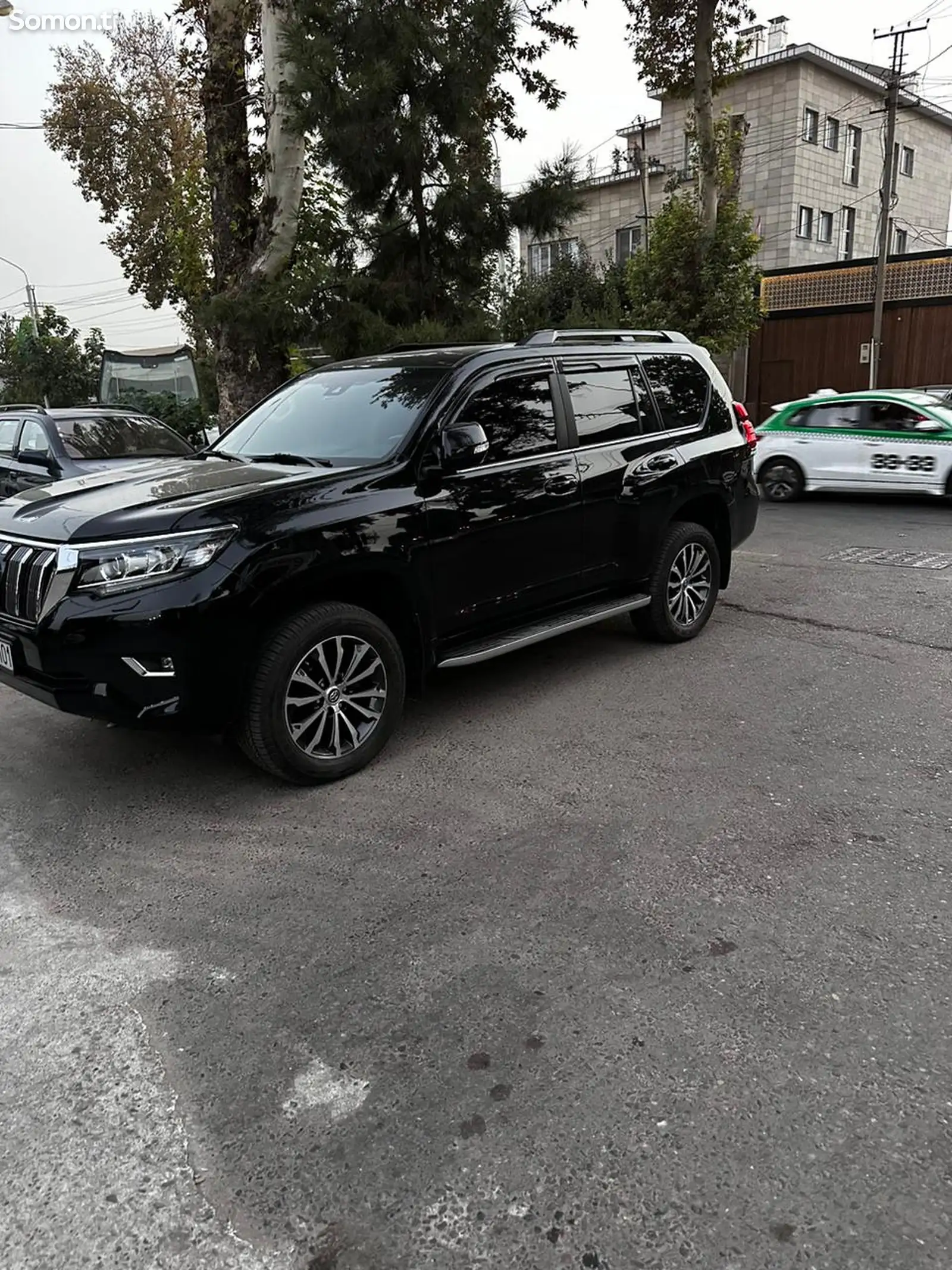 Toyota Land Cruiser Prado, 2022-1