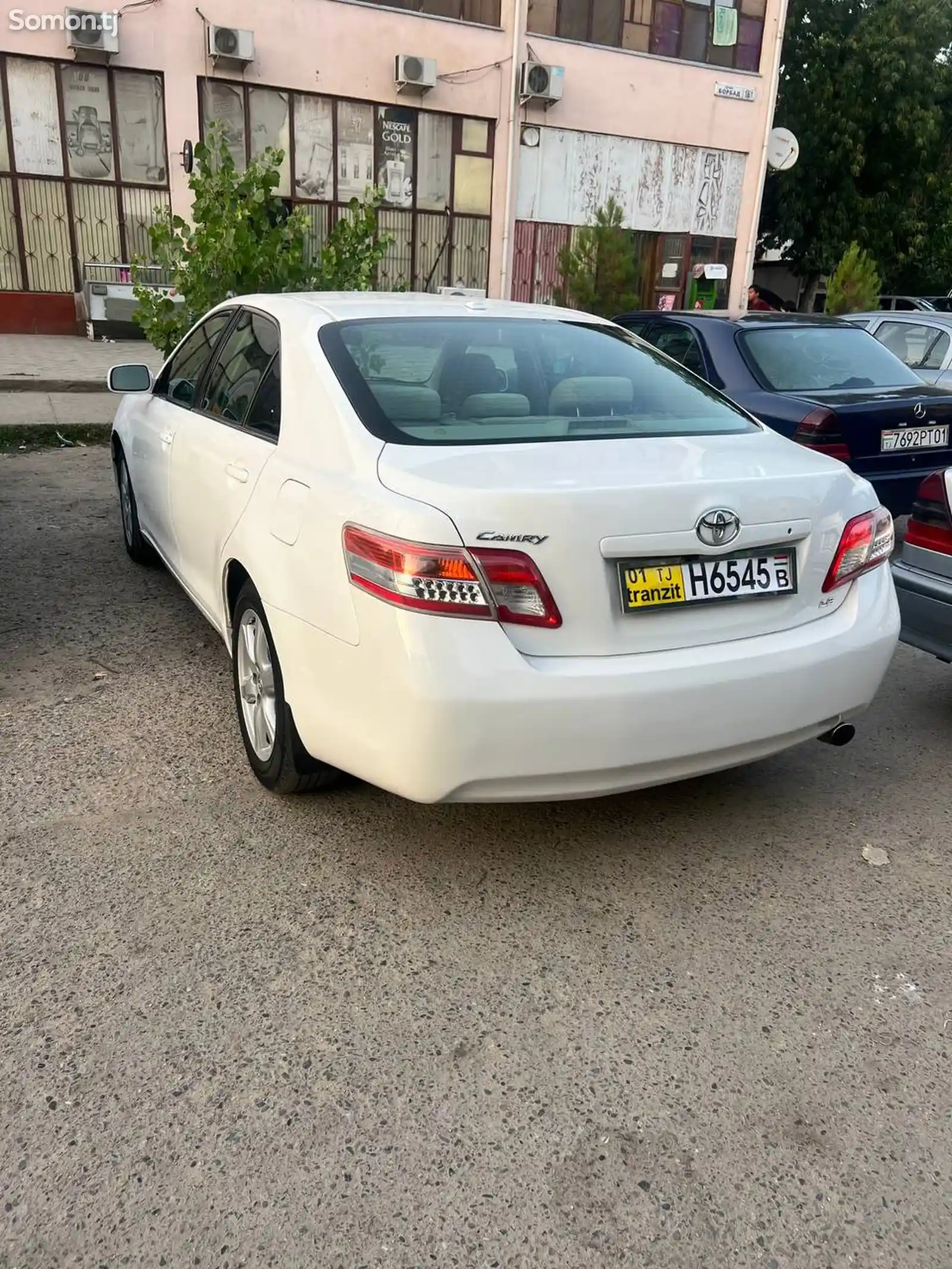 Toyota Camry, 2011-4