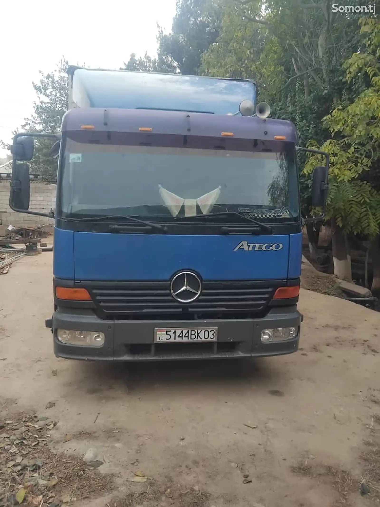 Бортовой грузовик Mercedes-Benz Atego, 2004-1