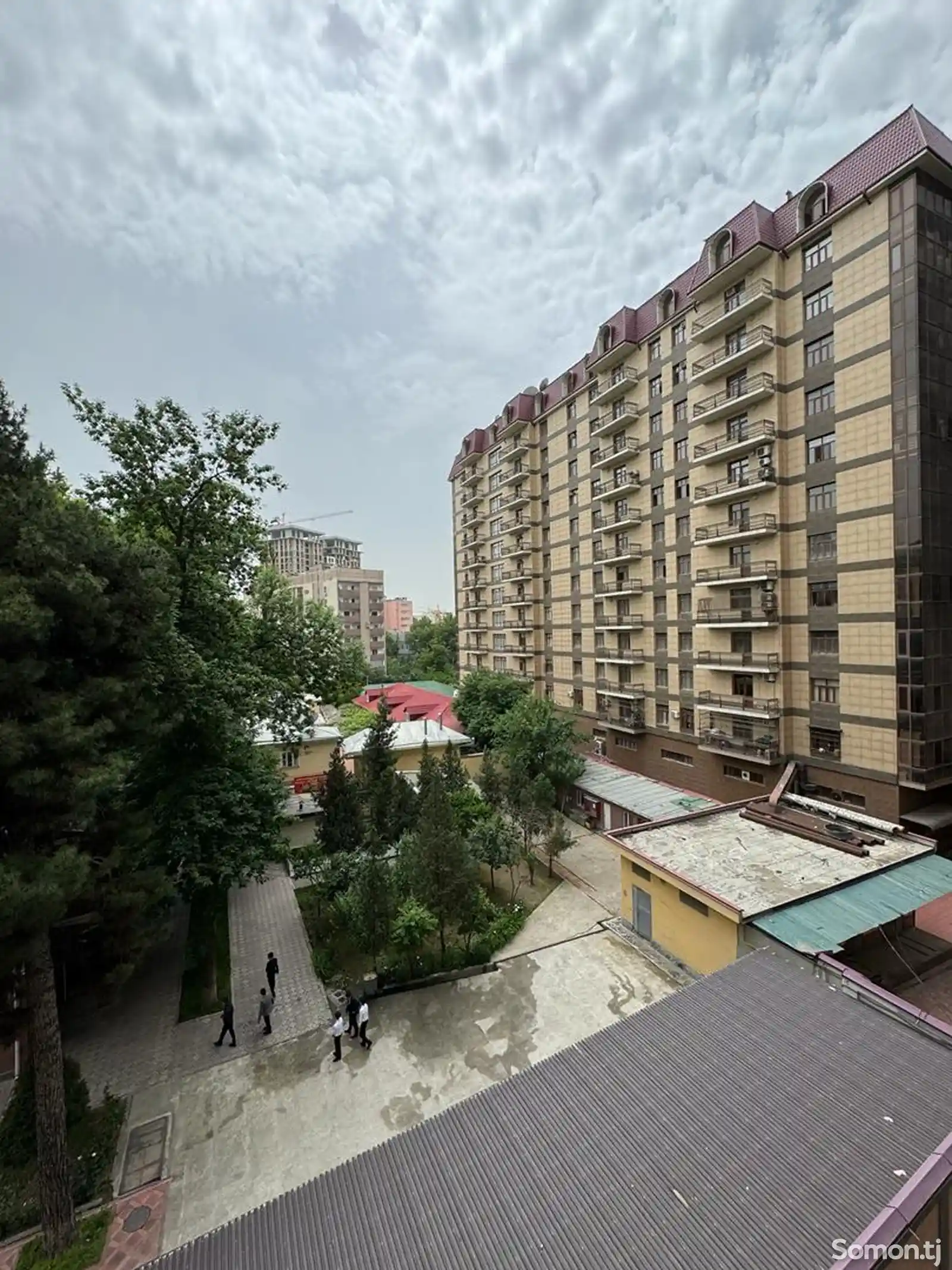 4-комн. квартира, 4 этаж, 145 м², Сомони-3