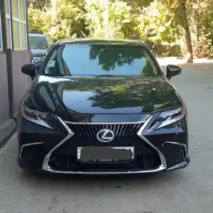 Lexus ES series, 2014