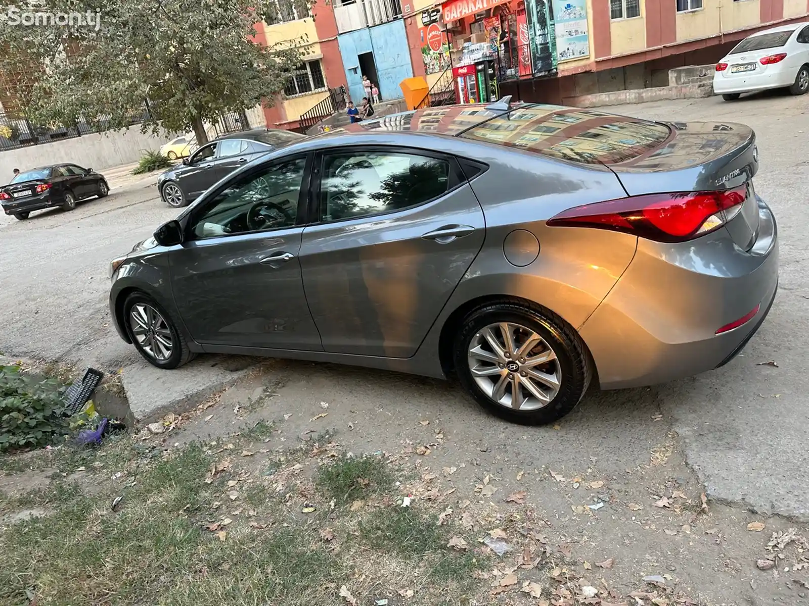 Hyundai Elantra, 2015-3