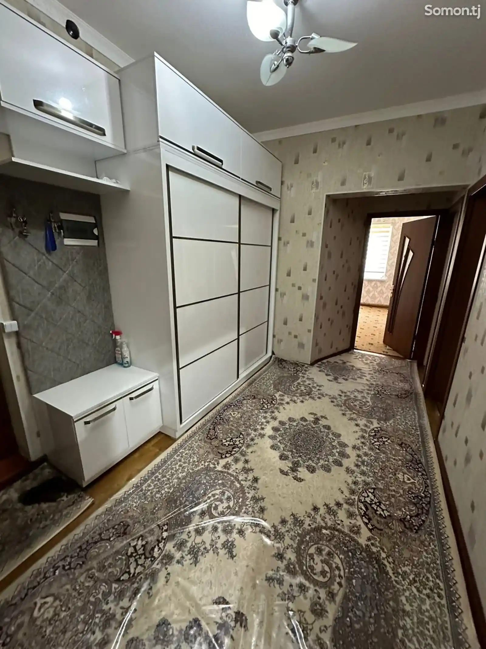 3-комн. квартира, 3 этаж, 107 м², 9 мкр-3