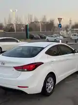 Hyundai Elantra, 2016-7