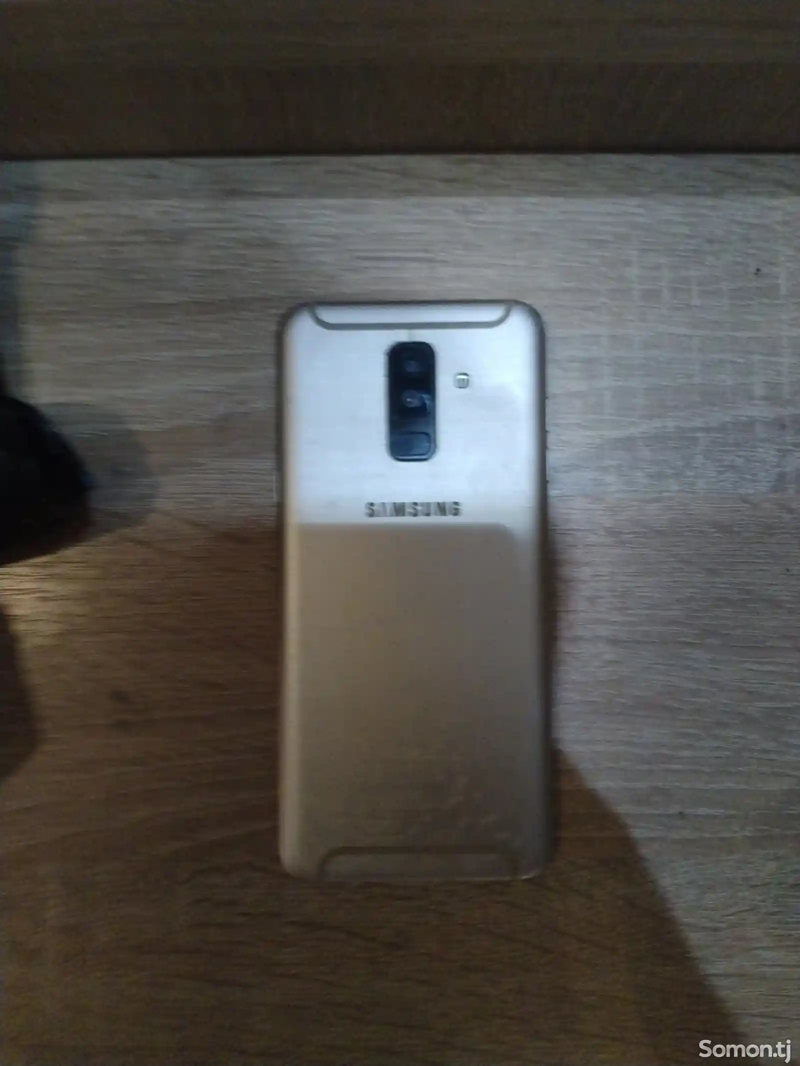 Samsung Galaxy A6 plus-2