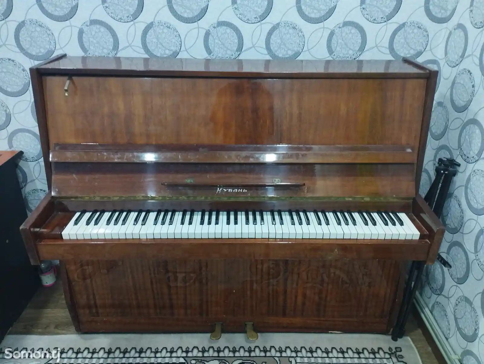 Пианино Кубань-1