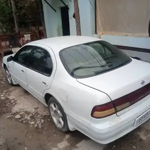 Nissan Maxima, 1998