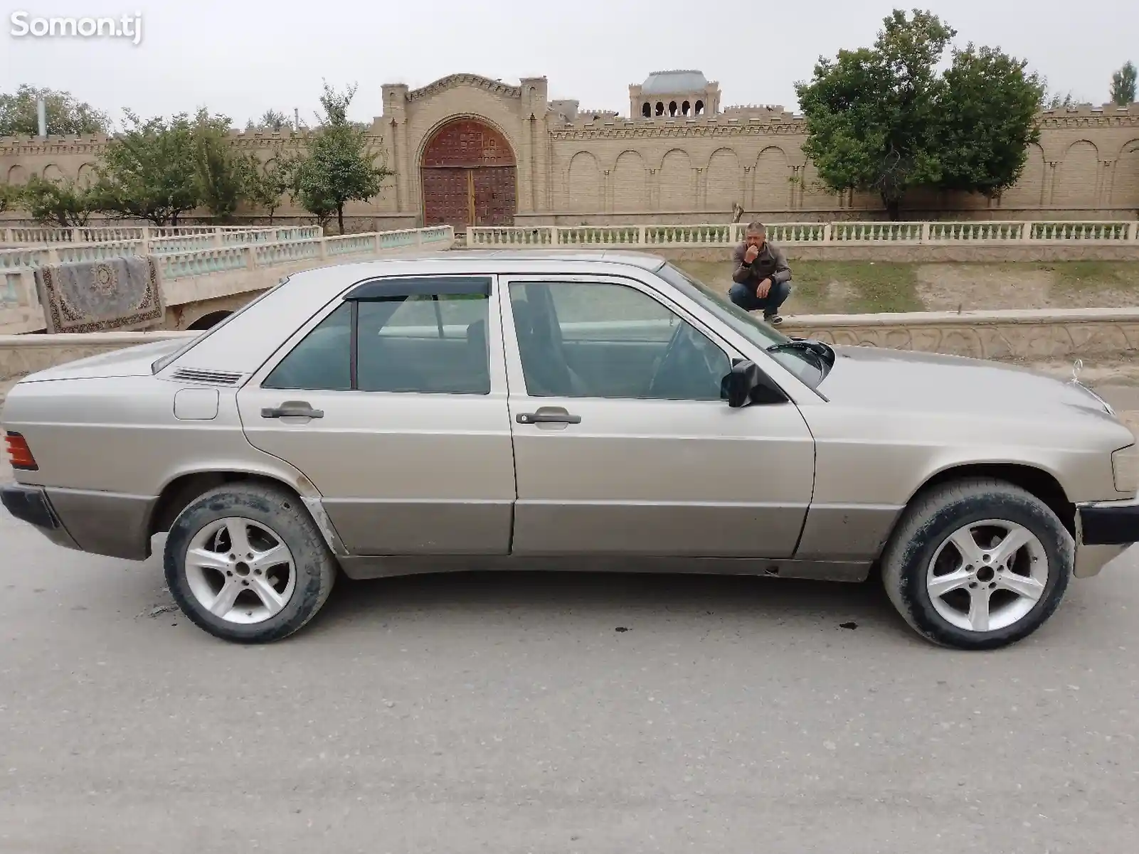 Mercedes-Benz W201, 1990-8