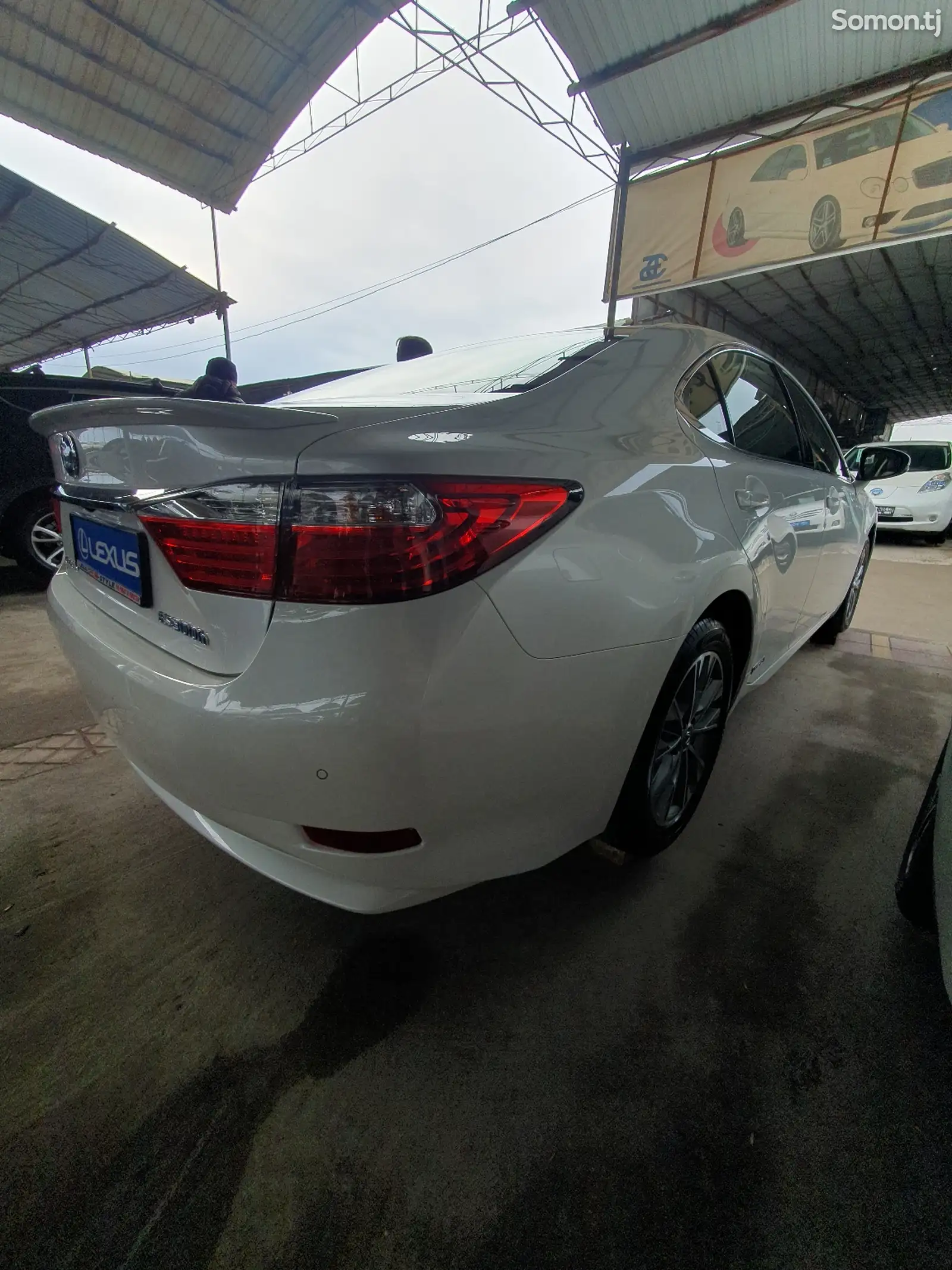 Lexus ES series, 2015-1