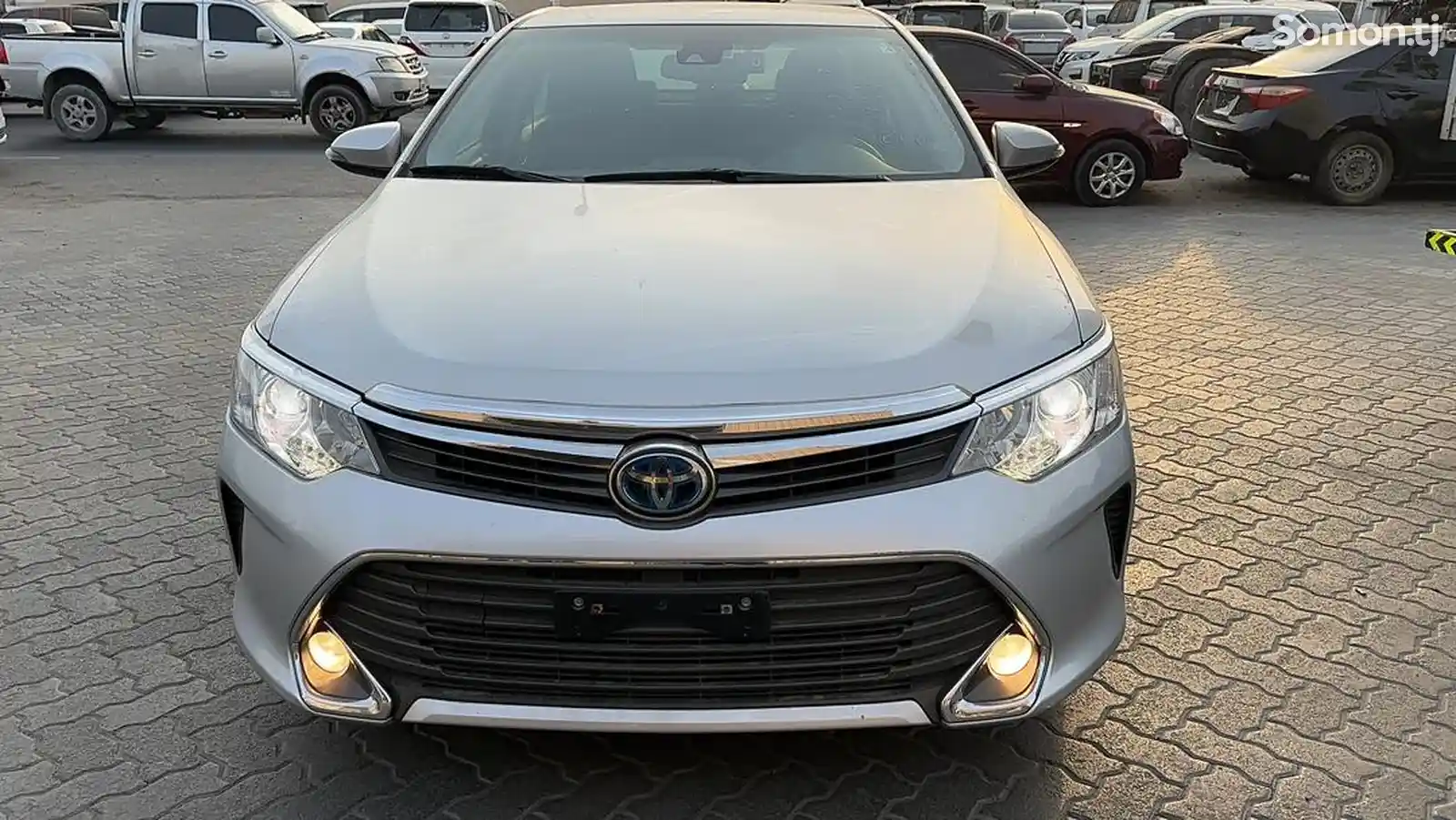 Toyota Camry, 2015-1