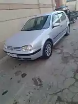 Volkswagen Golf, 2000-2