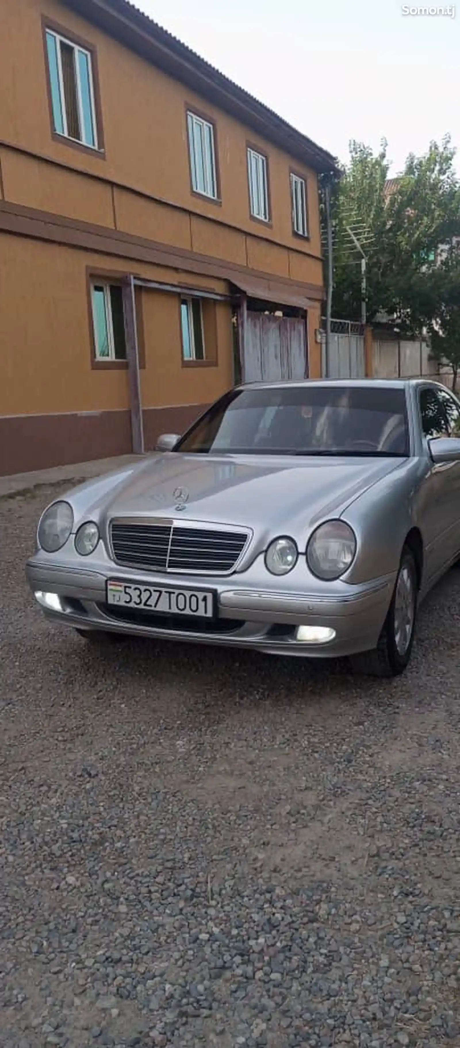 Mercedes-Benz E class, 2001-4