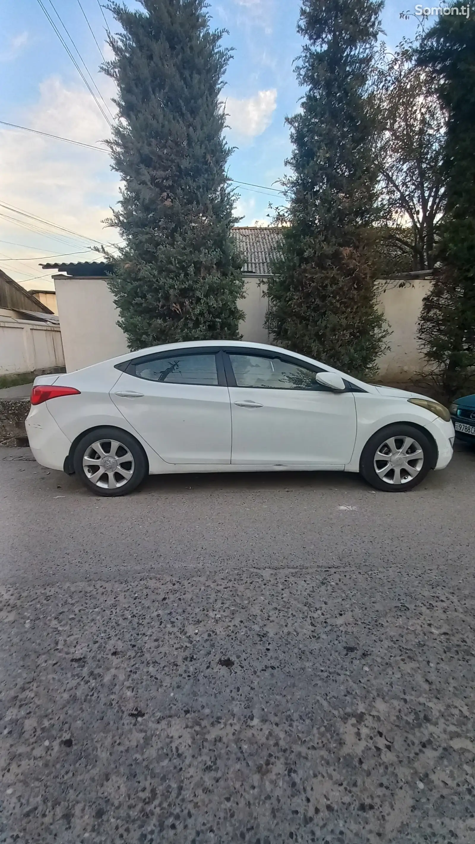 Hyundai Elantra, 2011-1