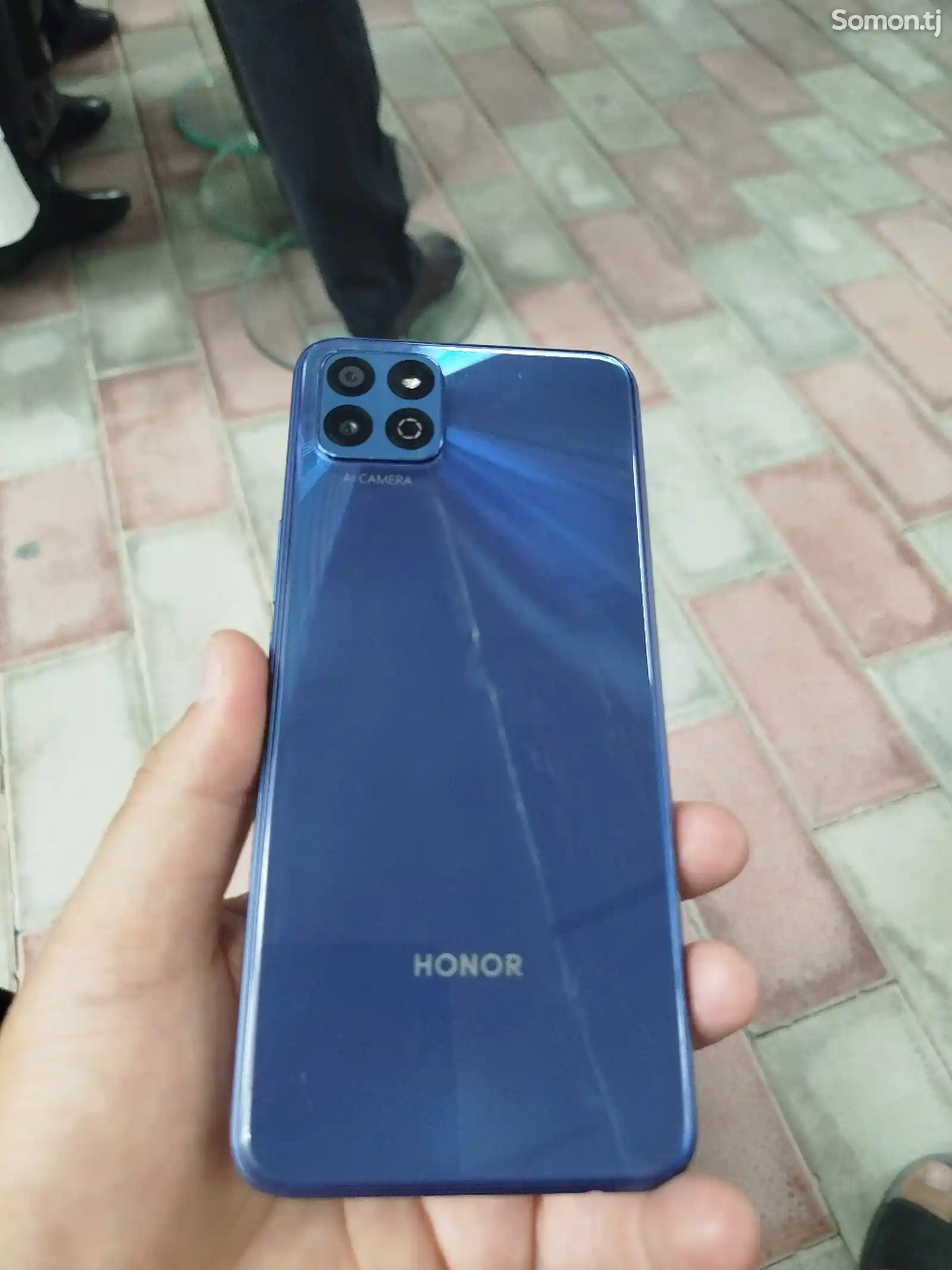 Телефон Honor-2