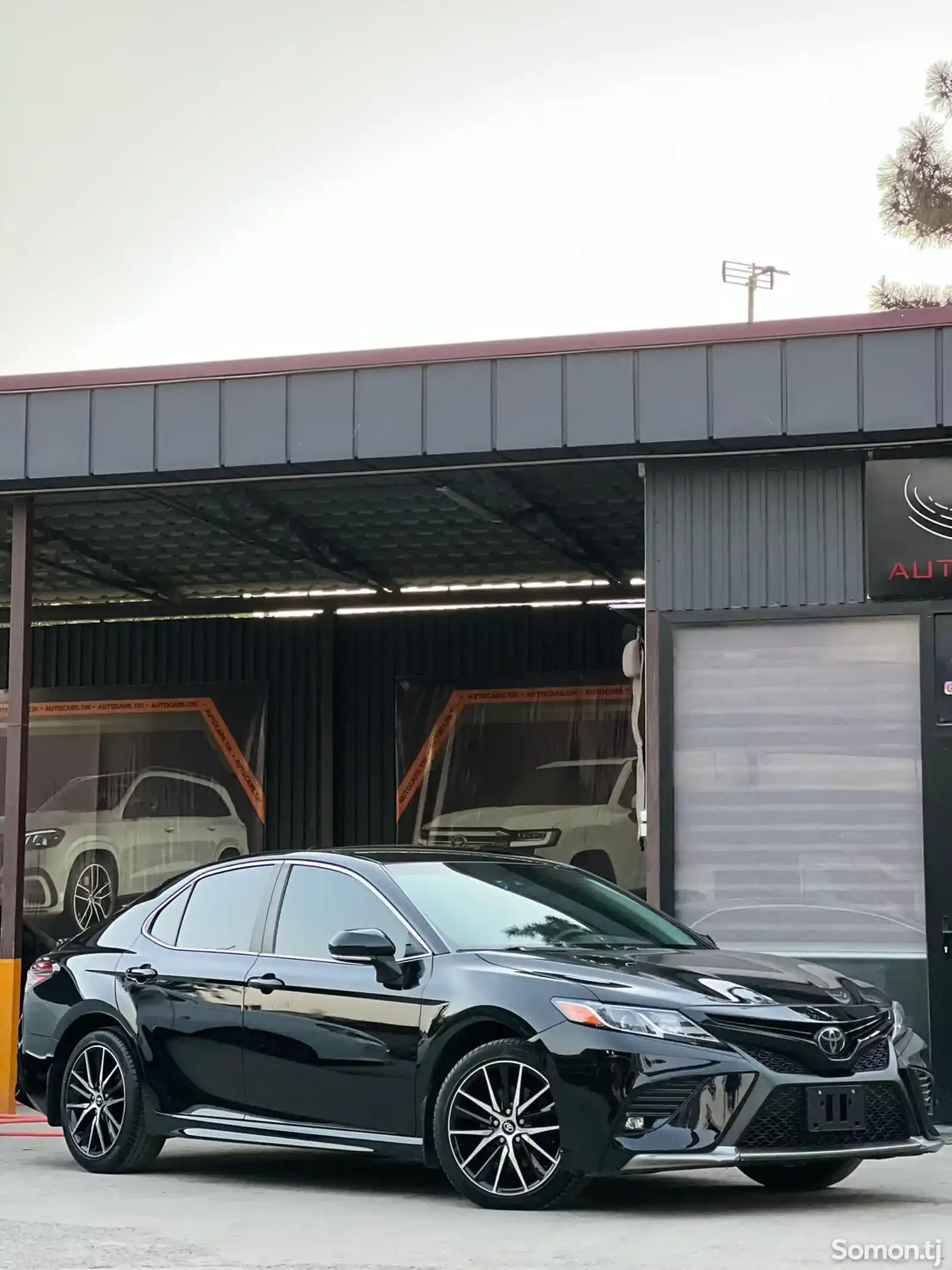 Toyota Camry, 2018-6