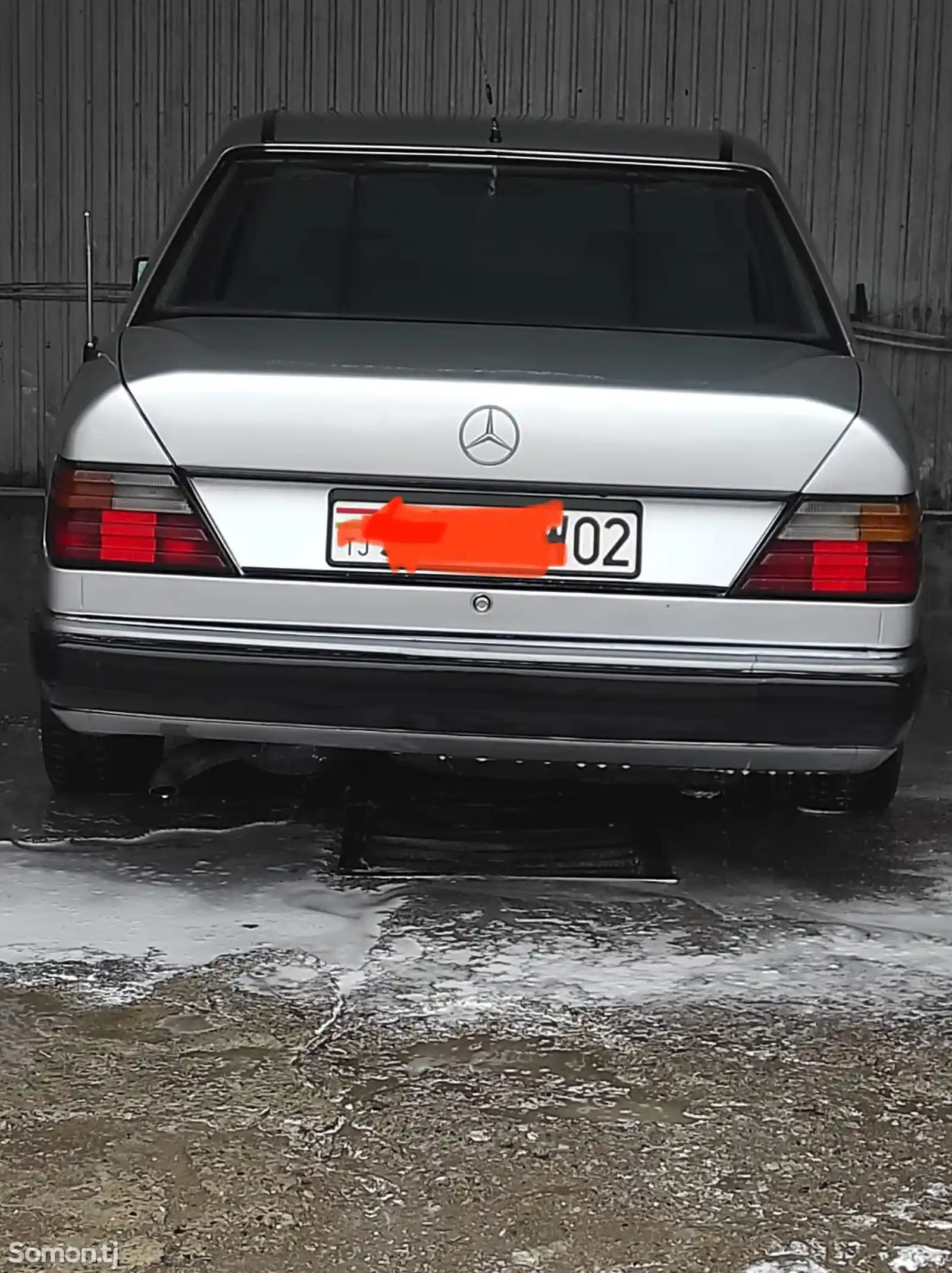 Mercedes-Benz W124, 1988-4