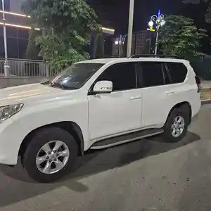 Toyota Land Cruiser Prado, 2011