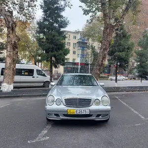 Mercedes-Benz E class, 2002