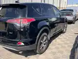 Toyota RAV 4, 2018-6