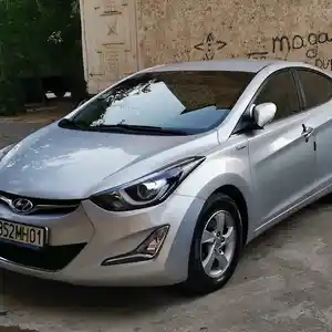 Hyundai Avante, 2015