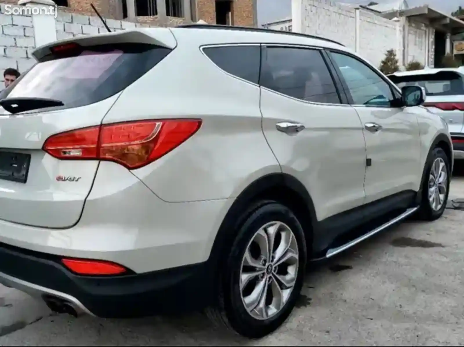 Задняя фара от Hyundai Santa Fe-2