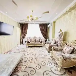 3-комн. квартира, 12 этаж, 115 м², Караболо