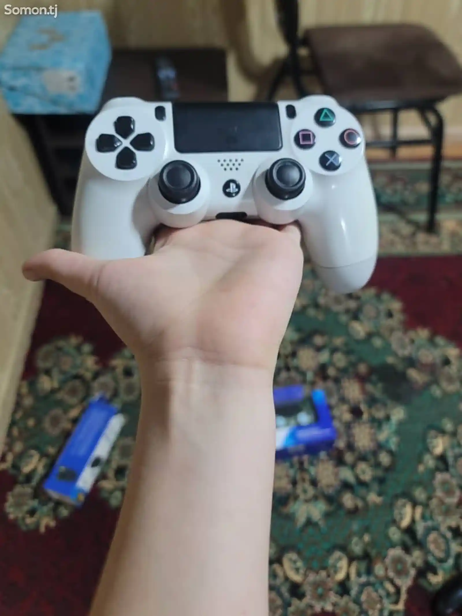 Игровая приставка Sony ps4 slim-8