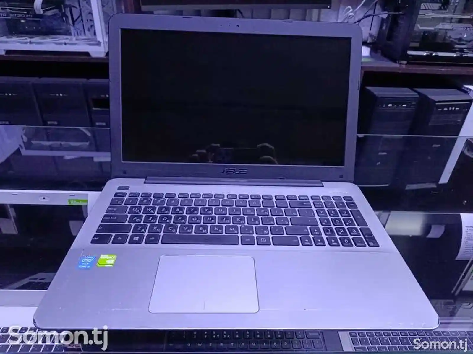 Ноутбук Asus X555LB Core i5-4210U / GeFroce 820M 2gb / 8gb / 1tb-1